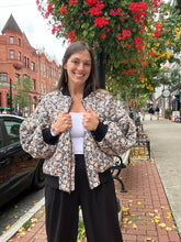Load image into Gallery viewer, Fabiloa | Floral Bomber Jacket | Black
