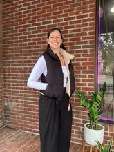 Load image into Gallery viewer, Reversible Vest | Black