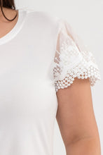 Load image into Gallery viewer, Curvy Lace Trim top | White