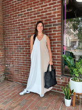 Load image into Gallery viewer, Cream Color Block Shift Maxi Dress