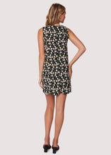 Load image into Gallery viewer, Chamomile Hills Mini Shift Dress | Black Daisy Aline