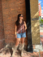 Load image into Gallery viewer, Leslie | Brown Knit Vest