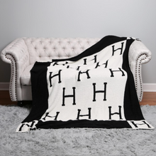 Load image into Gallery viewer, H Print | ComfyLuxe Blanket