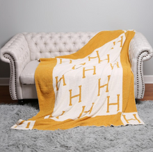 Load image into Gallery viewer, H Print | ComfyLuxe Blanket