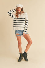 Load image into Gallery viewer, 398CK Daffie Sweater 5: White / S / Knit
