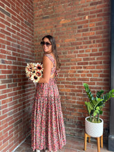 Load image into Gallery viewer, Dresses Ashlyn | Brown Floral Maxi