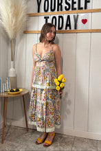 Load image into Gallery viewer, Dresses Carolyn Lace Midi | Sage Floral
