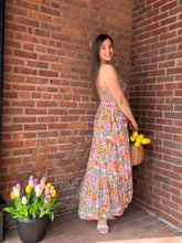 Load image into Gallery viewer, Dresses Olivia | Twist Front Floral Midi Dress