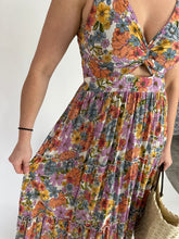 Load image into Gallery viewer, Dresses Olivia | Twist Front Floral Midi Dress