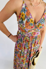 Load image into Gallery viewer, Dresses Olivia | Twist Front Floral Midi Dress