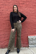 Load image into Gallery viewer, Denim Jessie Cheetah Denim | Stretch Wide Leg Pants