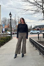Load image into Gallery viewer, Denim Jessie Cheetah Denim | Stretch Wide Leg Pants