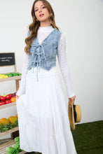 Load image into Gallery viewer, FLORAL WASHED DENIM PATTERN FRONT TIE VEST: DENIM