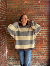 Load image into Gallery viewer, Sweater Makayla | Oversized Stripe Crewneck Long Sleeve Sweater in Grey
