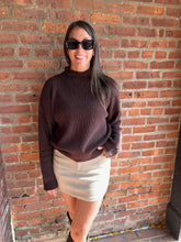 Load image into Gallery viewer, Sweater Willa | Chocolate Brown Ribbed Rolled Mock Neck Cropped Knit Sweater