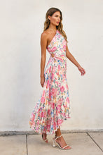 Load image into Gallery viewer, Dresses Lyla | Asymmetrical Pleated Maxi in Dreamy Bloom