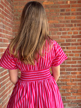 Load image into Gallery viewer, Dresses Gwyneth | Red Pink Vertical Stripe Zip Dress