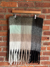 Load image into Gallery viewer, Winter Accessories Chilly Daze Scarf | Black Mint