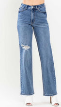 Load image into Gallery viewer, Denim Crystal | 90's Straight leg Jean | Judy Blue