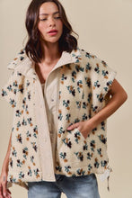 Load image into Gallery viewer, Coats & Jackets Steff | Floral Sherpa Vest