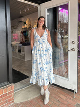 Load image into Gallery viewer, Dresses Marion | Blue & Cream Floral with Tie shoulders