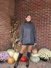 Load image into Gallery viewer, Sweater Chloe Cozy Sweater | Black