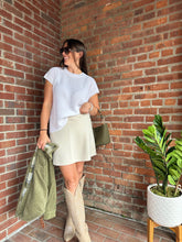 Load image into Gallery viewer, Sweater Ivory | Oversized crew neck sweater vest