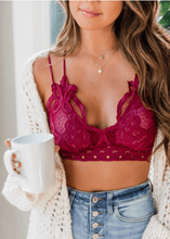 Load image into Gallery viewer, Bralette Pamela | Lace Cami Bralette