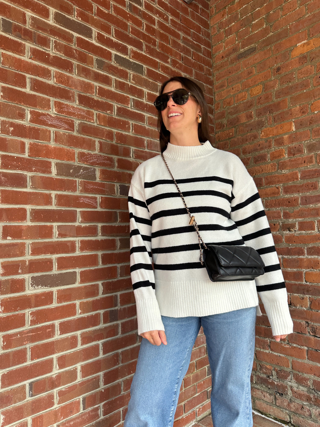 Alainie Sweater | Black Striped