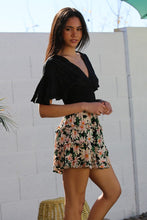 Load image into Gallery viewer, Ruffled Daisy Floral | Mini Skirt
