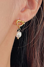 Load image into Gallery viewer, Pearl Bow Knot Earrings | GOLD
