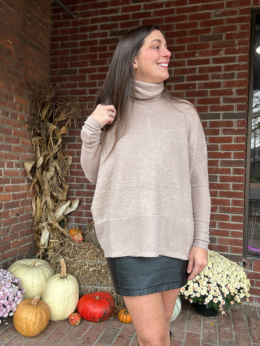 Chloe Cozy Sweater | Mocha