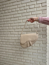 Load image into Gallery viewer, Scout Woven Saddle Crossbody: Oatmilk
