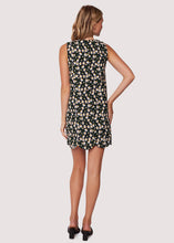 Load image into Gallery viewer, Chamomile Hills Mini Shift Dress | Black Daisy Aline
