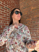 Load image into Gallery viewer, Meg | Floral Print Button Front Sweater Cardigan Top
