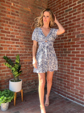 Load image into Gallery viewer, Twist front Flutter Sleeve Midi Dress Blue and White

