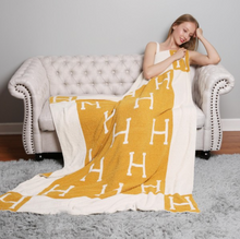 Load image into Gallery viewer, H Print | ComfyLuxe Blanket
