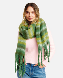 Fuzzy Checkered Scarf With Tassels | Green