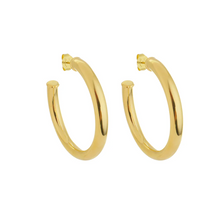 Load image into Gallery viewer, Chunky Gold Hoop | Shiny Finish| Sai Brazil
