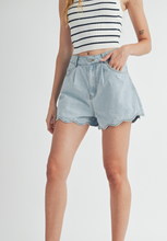 Load image into Gallery viewer, Lillian | Scallop Denim Shorts
