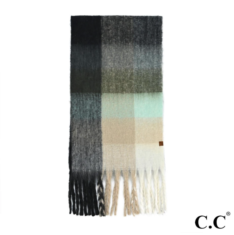 Fuzzy Checkered Scarf | Black