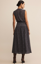 Load image into Gallery viewer, Etta Aspen Floral Midi Dress | Java
