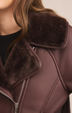 Load image into Gallery viewer, Locklin Sherpa Jacket | Chocolate Cherry
