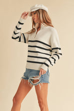 Load image into Gallery viewer, 398CK Daffie Sweater 5: White / S / Knit
