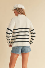 Load image into Gallery viewer, 398CK Daffie Sweater 5: White / S / Knit
