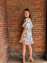 Load image into Gallery viewer, Dresses Molly Puff Sleeve Dress
