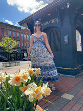 Load image into Gallery viewer, Dresses Tessa | Lace Midi Dress
