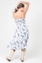 Load image into Gallery viewer, Tops Molly | Twist Front Cut-out Midi Dress
