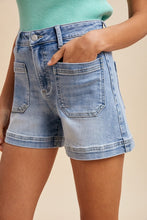 Load image into Gallery viewer, Bottoms Front Pocket Denim Shorts
