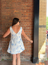 Load image into Gallery viewer, Dresses Sea Shell Print Shift Dress
